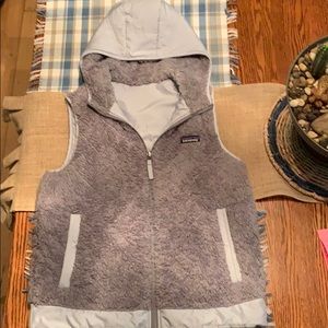 PATAGONIA Los Gatos Hooded Reversible Vest Size M